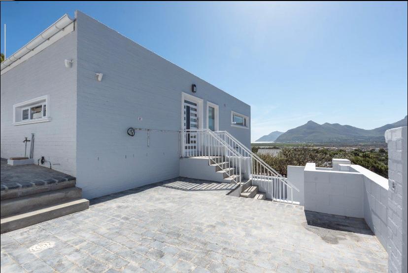 Bright & Spacious Family Home - Image 7